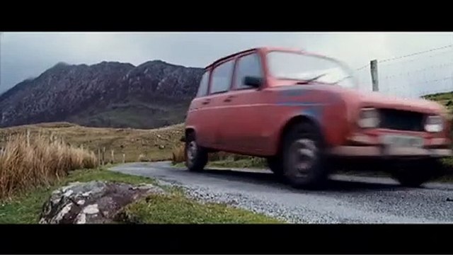 Donne-moi ta main Bande-annonce VF