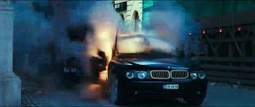 Die Hard : belle journée pour mourir Bande-annonce (2) VO