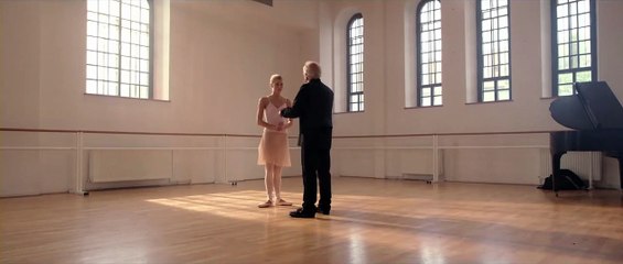 Free Dance - EXTRAIT VF "La leçon de danse"