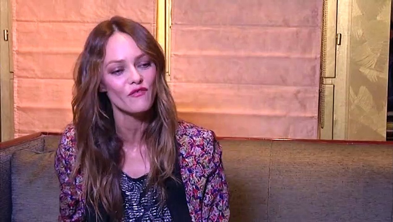 Dominique Blanc, Catherine Deneuve, Vanessa Paradis Interview 3: Certains l'aiment chaud