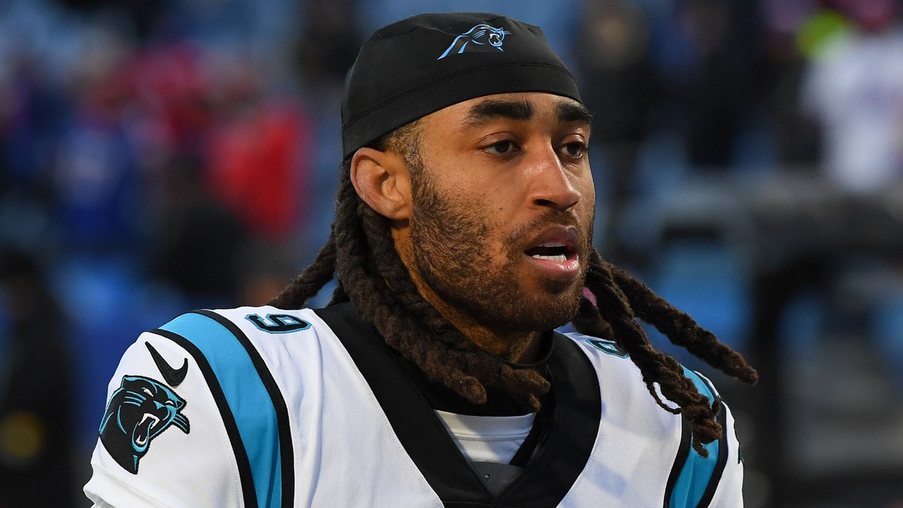 Stephon Gilmore Signs With The Colts
