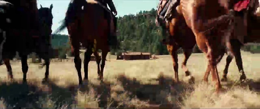 Hostiles EXTRAIT VF Sauvez-vous
