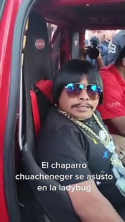 Paseando en mi troca