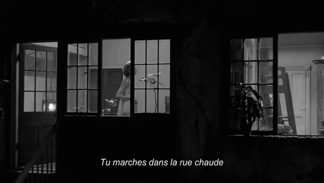 La Rue chaude EXTRAIT VO La Doll House