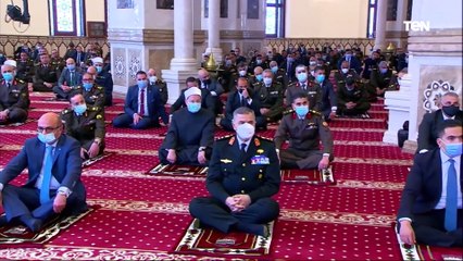 الرئيس عبد الفتاح السيسي يؤدي صلاة الجمعة بمسجد المشير طنطاوي بمناسبة ذكري إنتصارات العاشر من رمضان