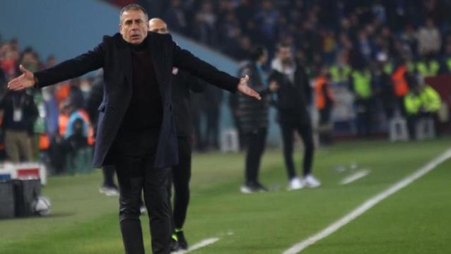 Galibiyete hasret kalan Trabzonspor'da Abdullah Avcı son derece sakin: Bir şey kaybetmedik, stres yok