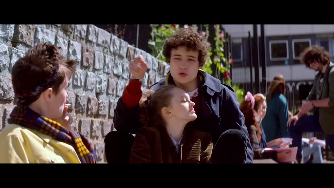 Trois souvenirs de ma jeunesse - EXTRAIT "Qu'est-ce que tu fais à Paris ?"