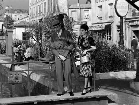 Hôtel du Nord - EXTRAIT Atmosphère, atmosphère...