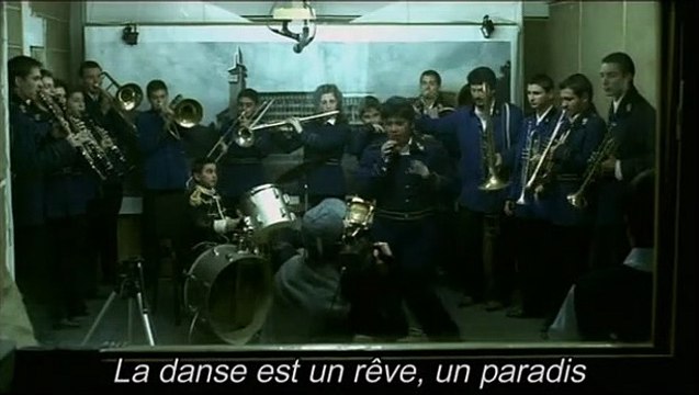 12h08 à l'est de Bucarest Extrait vidéo (3) VO