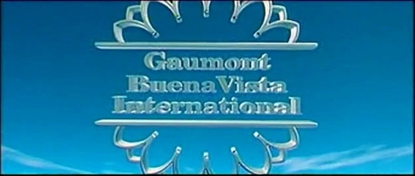 Pirates des Caraïbes : la Malédiction du Black Pearl Teaser VF