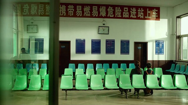 Mountains may depart - EXTRAIT VOST Tu aimes cette chanson ?