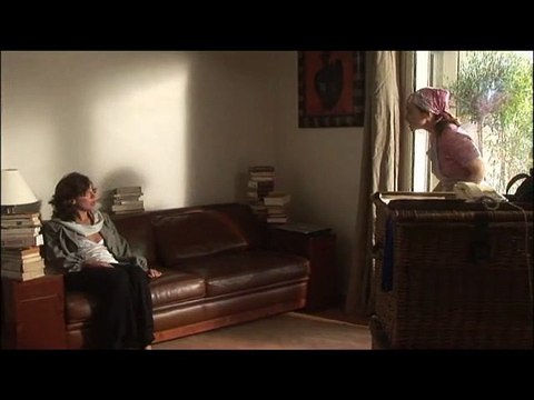 Tous les hommes sont des romans Extrait vidéo VF