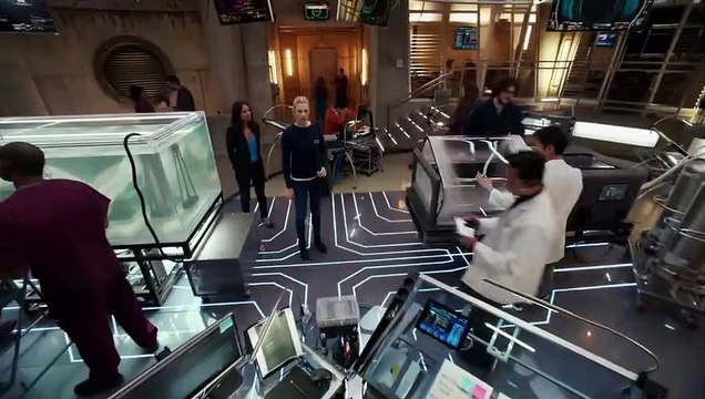 Stitchers - saison 1 Bande-annonce (2) VO