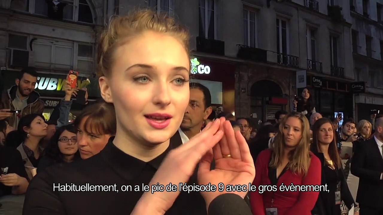 Les acteurs de "Game of Thrones" sur le tapis rouge parisien