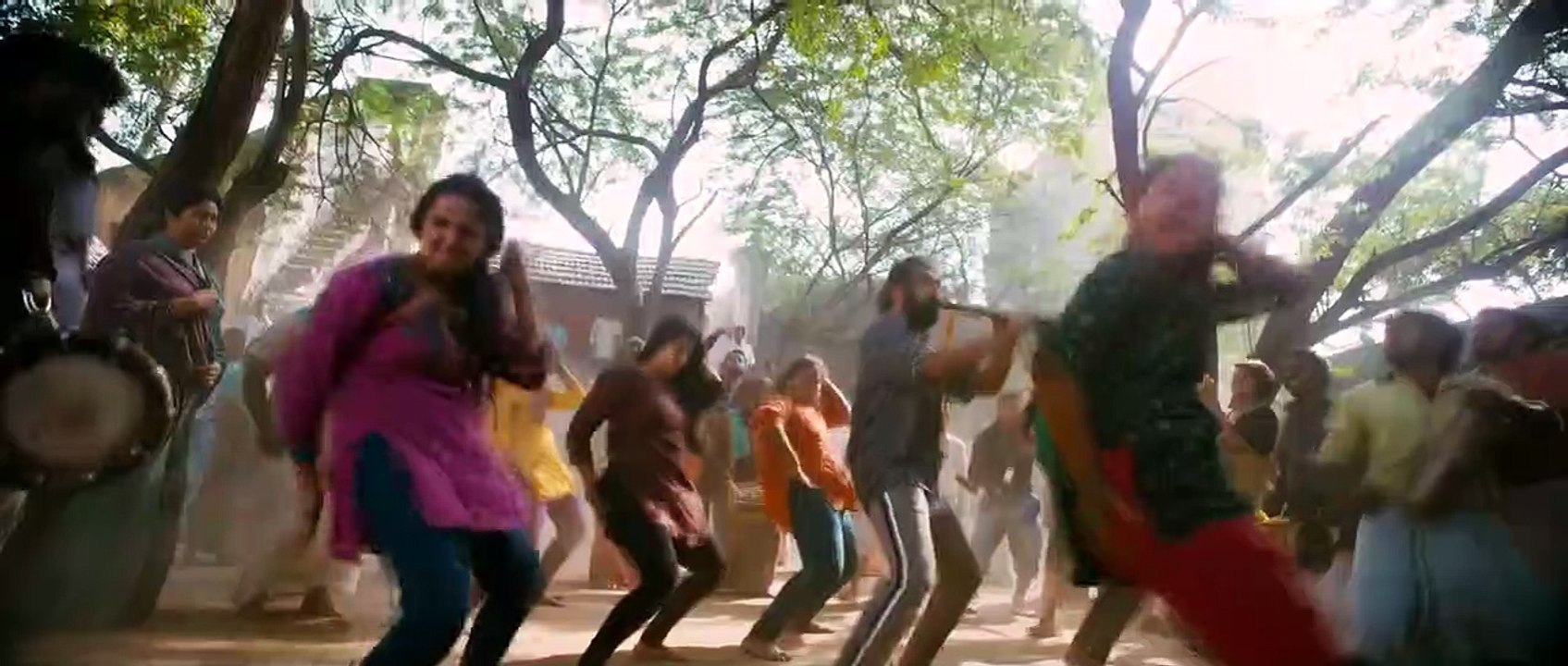 Tharai Tappatta Bande-annonce VO