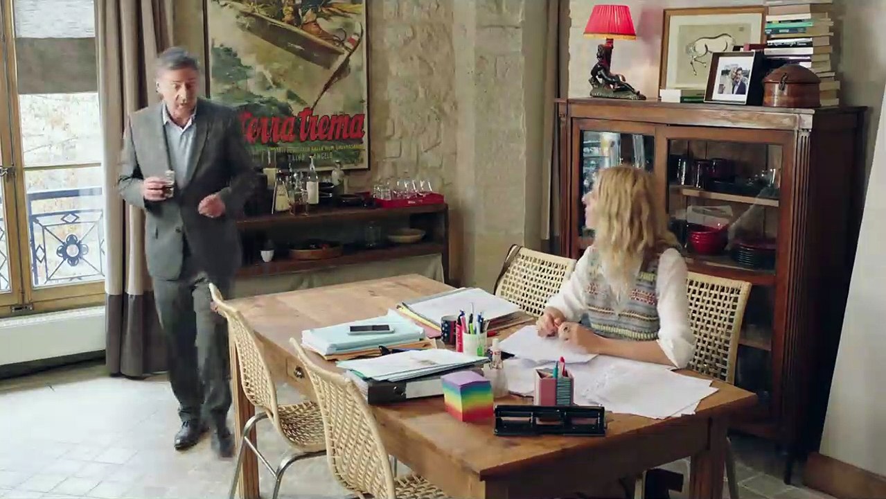 Amoureux de ma femme EXTRAIT "Tu veux me dire quelque chose ?"