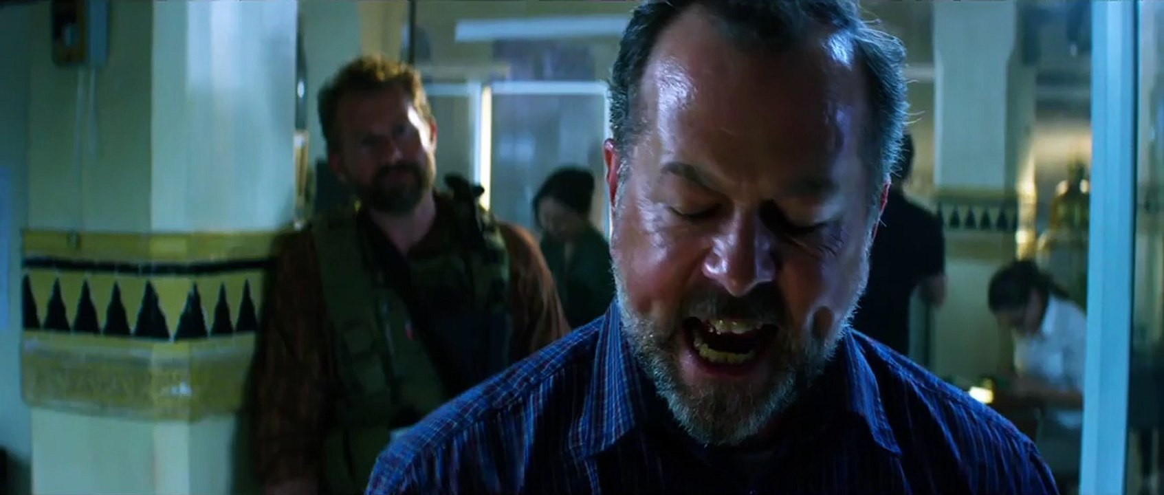 13 Hours Bande-annonce (3) VF