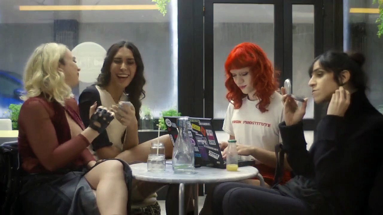 De la terreur, mes sœurs ! Teaser VF