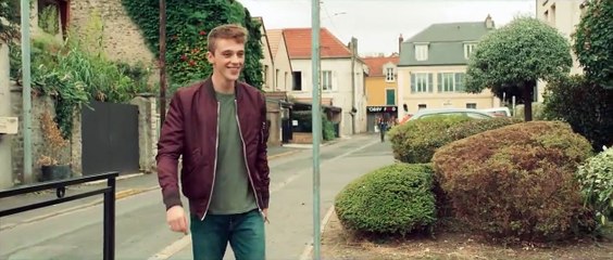 Un vrai bonhomme Bande-annonce VF