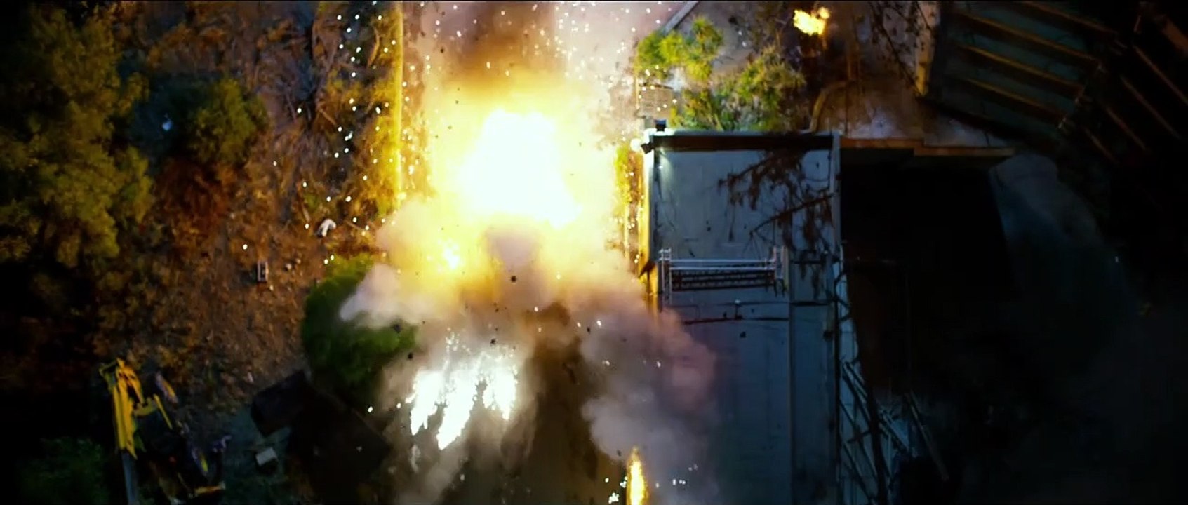 13 Hours Bande-annonce teaser VO