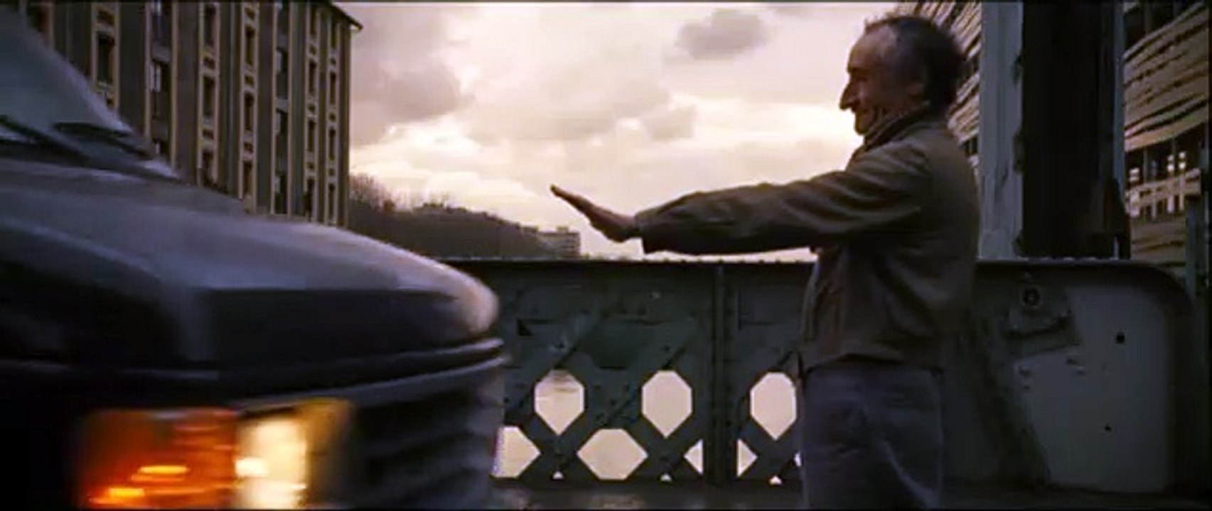 Micmacs à tire-larigot Teaser (8) VF