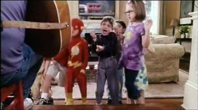 Ecole paternelle Extrait vidéo VF