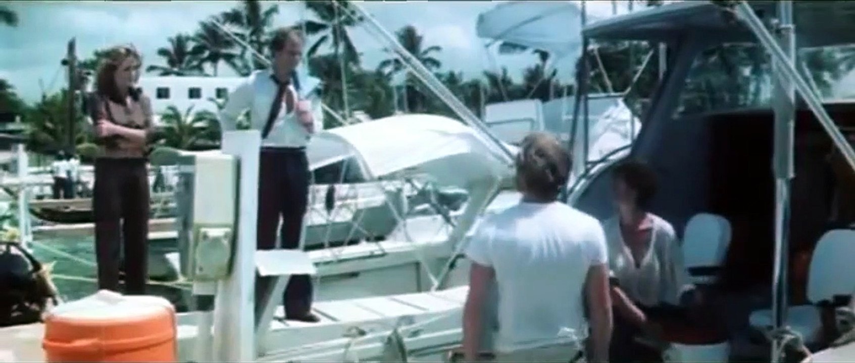 L'Enfer des zombies Bande-annonce VO