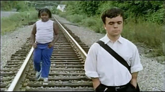 Le Chef de gare Bande-annonce VO