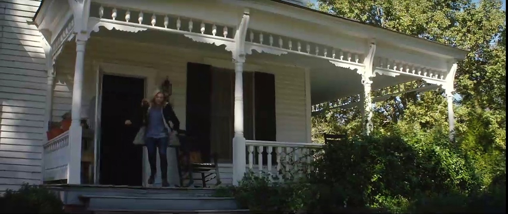 La 5ème vague - EXTRAIT VOST "Poursuite dans les bois"