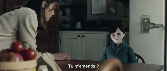 The Boy - EXTRAIT VOST "Mange !"