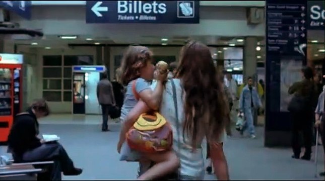 Non ma fille, tu n'iras pas danser Bande-annonce VF