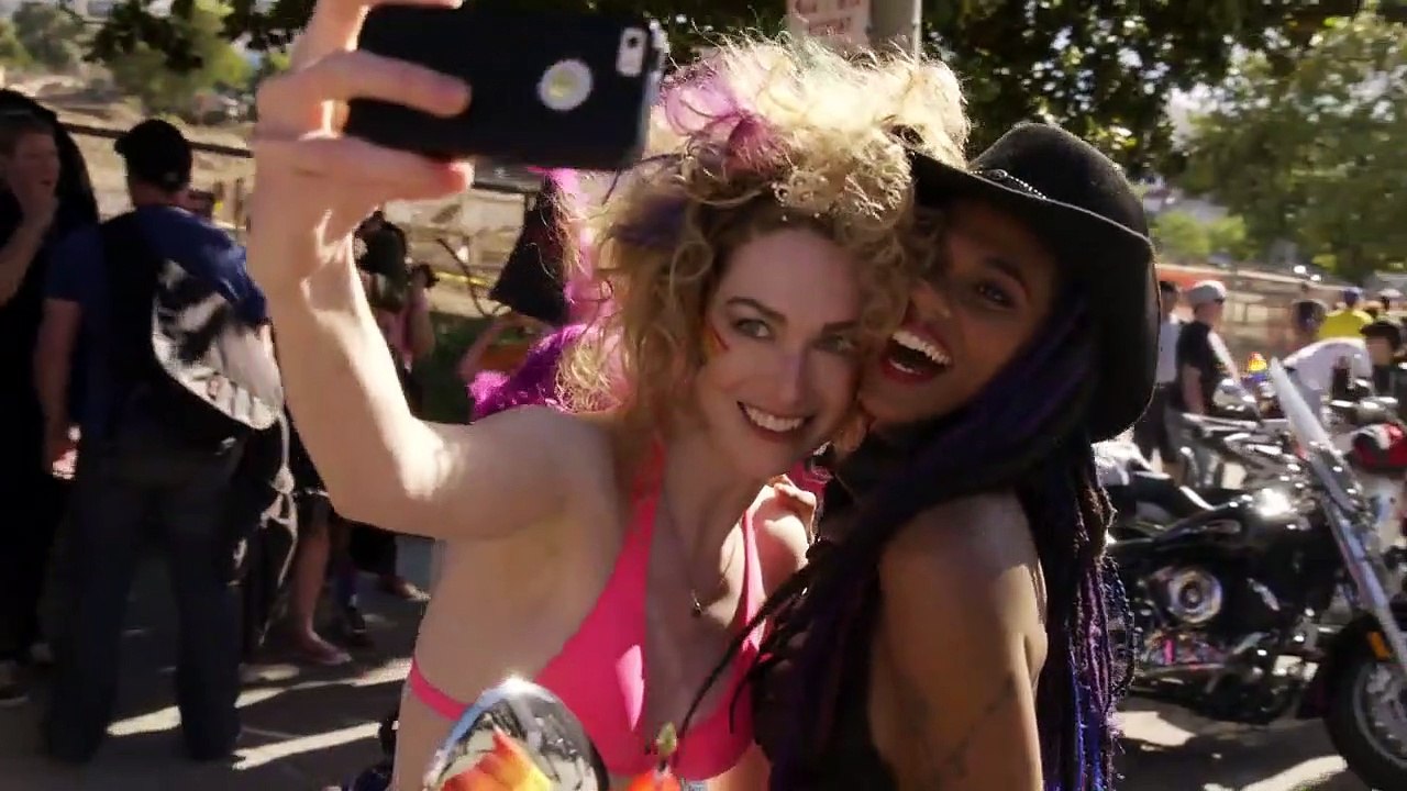 Sense8 - TEASER VF "Profil de personnage : Nomi"