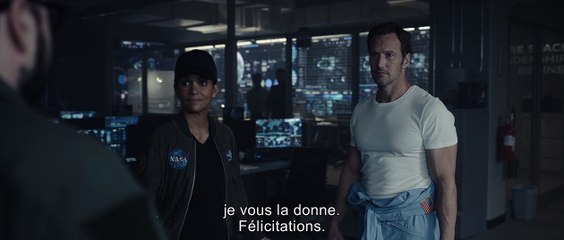 Moonfall EXTRAIT VO "Il faut un mégastructuriste"