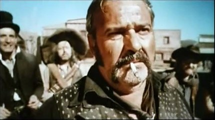 800 balles Bande-annonce VO