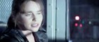 Terminator Genisys - EXTRAIT VOST "Sarah Connor présente le Guardian à Reese"
