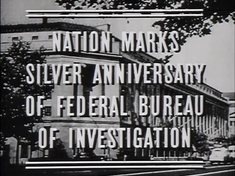 Les Hors la loi Bande-annonce VO