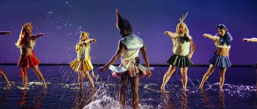 La Revanche des Crevettes Pailletées Bande-annonce VF