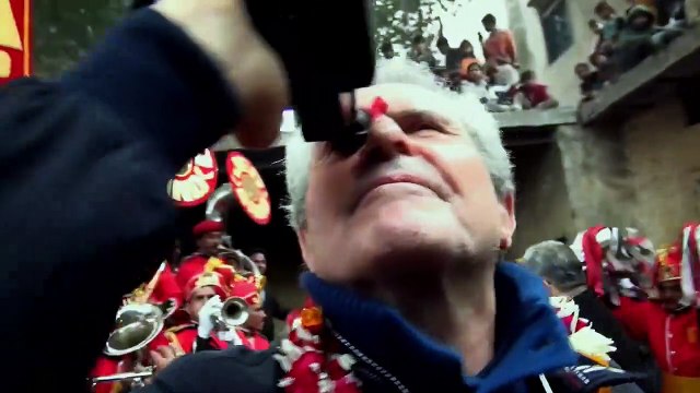 Tourner pour vivre Bande-annonce VF