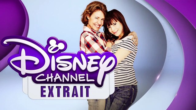 Mère et Fille, California Dream - EXTRAIT Les toilettes des filles