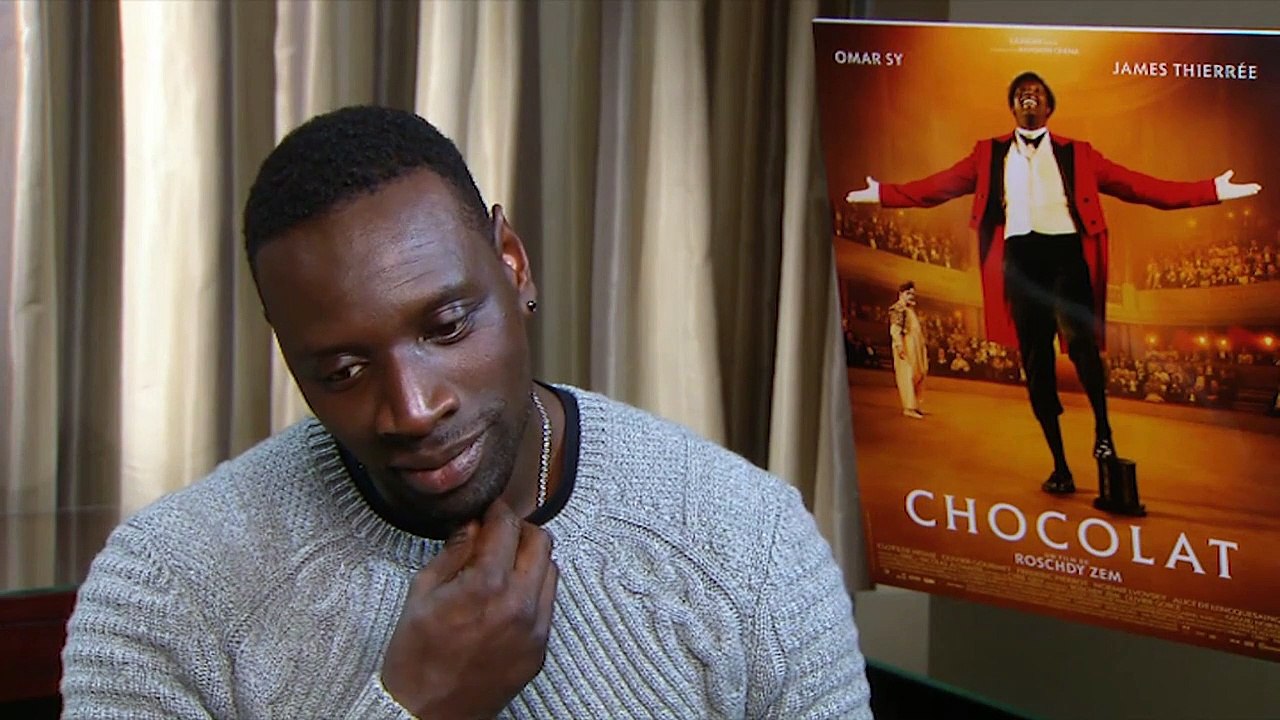 Qu'est-ce que l'Omar Sy de "Nos jours heureux" dirait à l'Omar Sy d'aujourd'hui ?