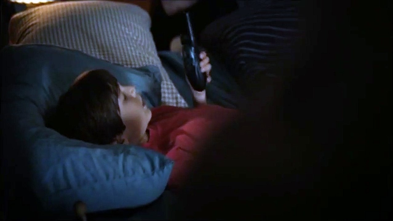 Dark Skies Extrait vidéo VF