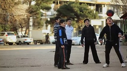 Torn - EXTRAIT VO "Je peux jouer avec vous ?"