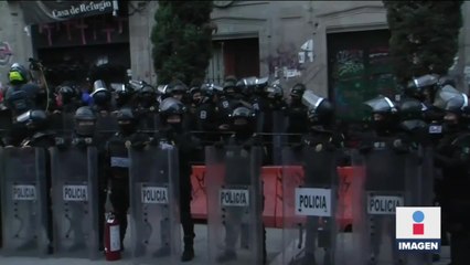 Desalojan a mujeres del colectivo Okupa que tenían tomado edificio de CNDH
