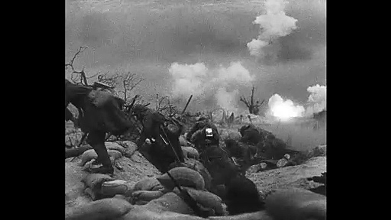 Les Croix de bois - EXTRAIT "La charge"