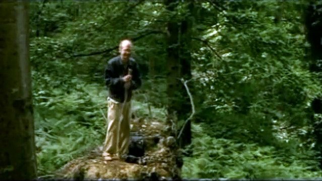 Insurrection / résurrection Extrait vidéo VF