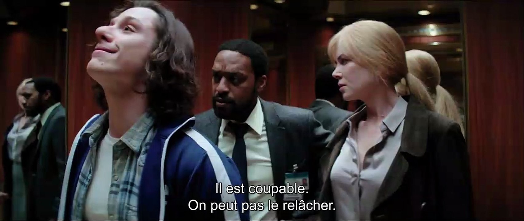 Aux yeux de tous Bande-annonce VO