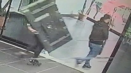 Beylikdüzü ve Esenyurtta sahte dolar tuzağı