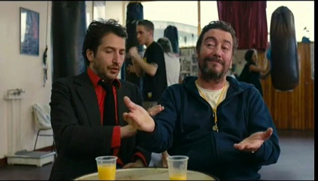 Les herbes folles Bande-annonce VF