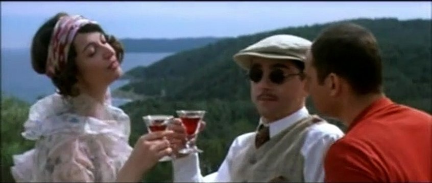 Le Parfum de la dame en noir Extrait vidéo (2) VF