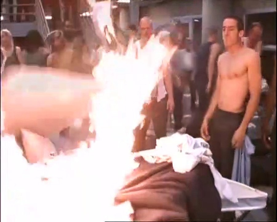 Oz - saison 1 - épisode 8 Bande-annonce VO